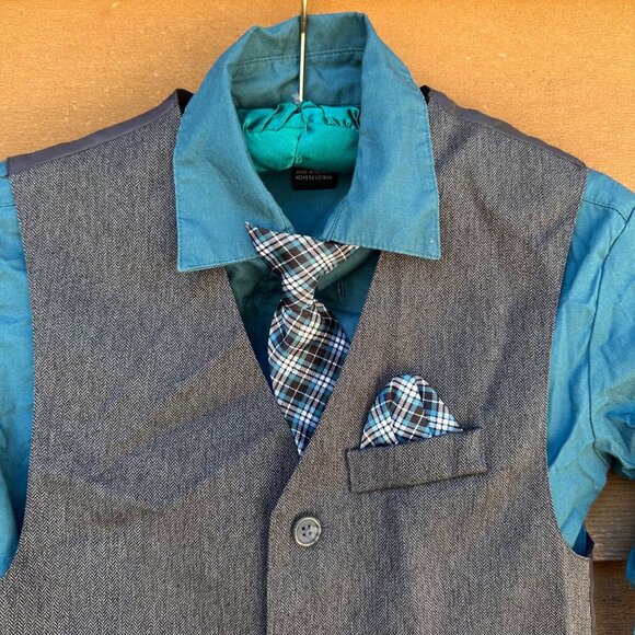 Dockers Boys Dress Shirt Vest & Clip-On Size 10 Cotton/Polyester Blend - Picture 4 of 12